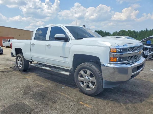 2019 CHEVROLET SILVERADO LT