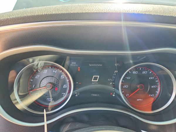 2015 DODGE CHARGER SXT