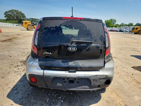 2018 KIA SOUL Base