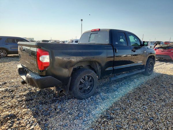 2016 TOYOTA TUNDRA