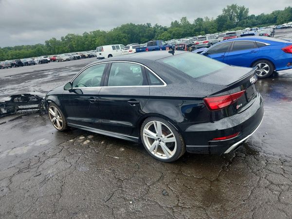2018 AUDI RS3 quattro