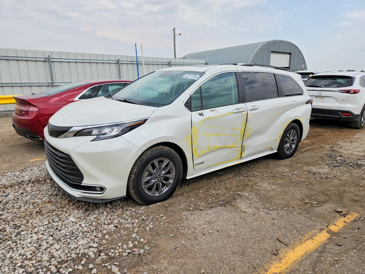 2021 TOYOTA SIENNA XLE Plus Package