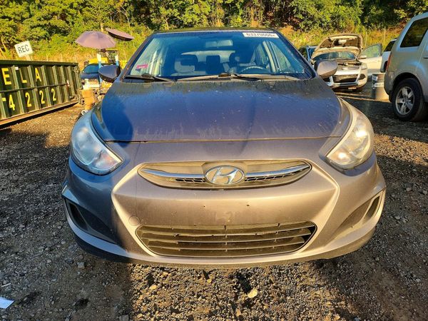 2017 HYUNDAI ACCENT SE Base