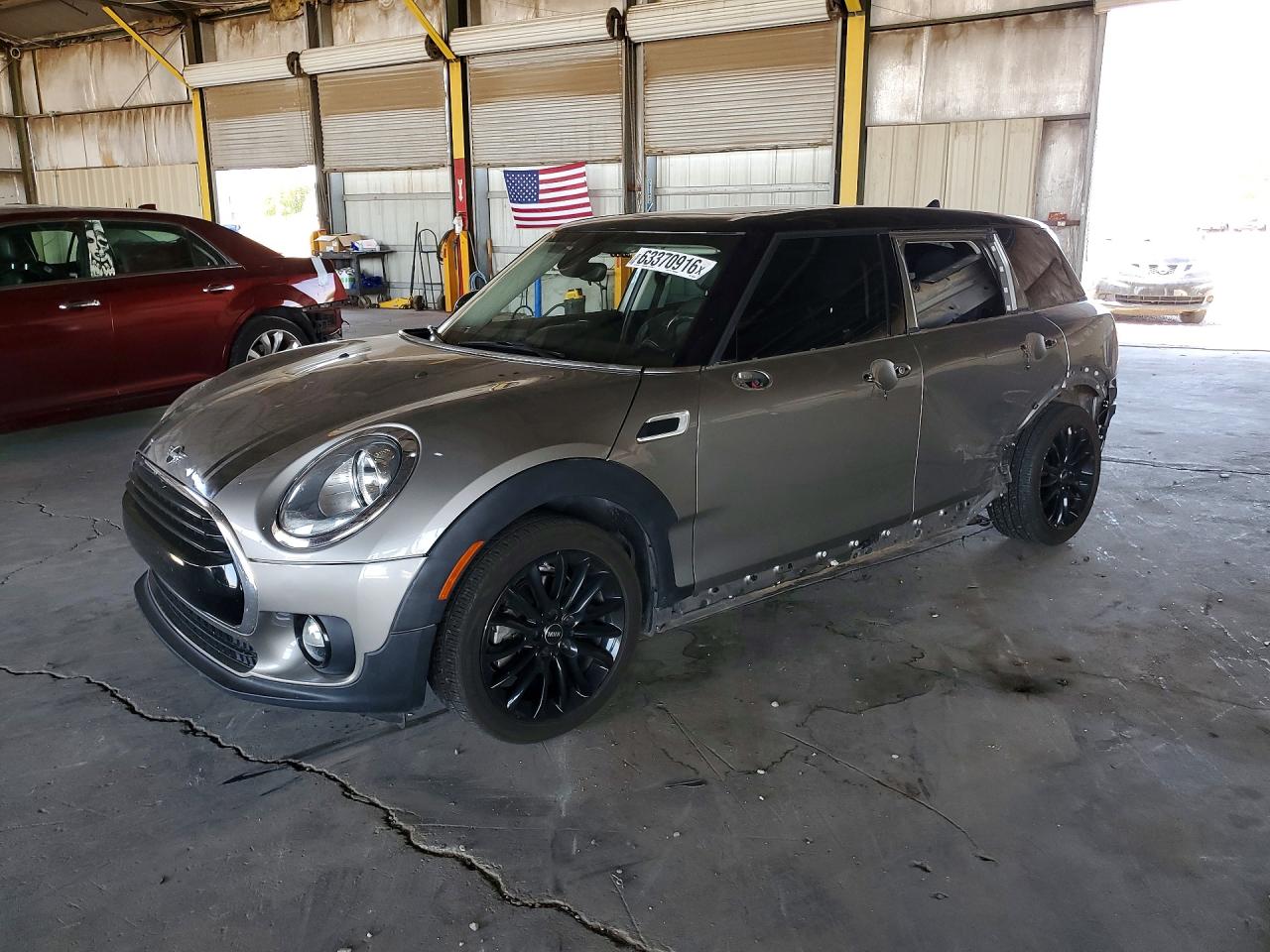2019 MINI COOPER