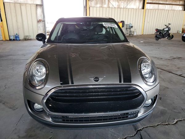 2019 MINI COOPER