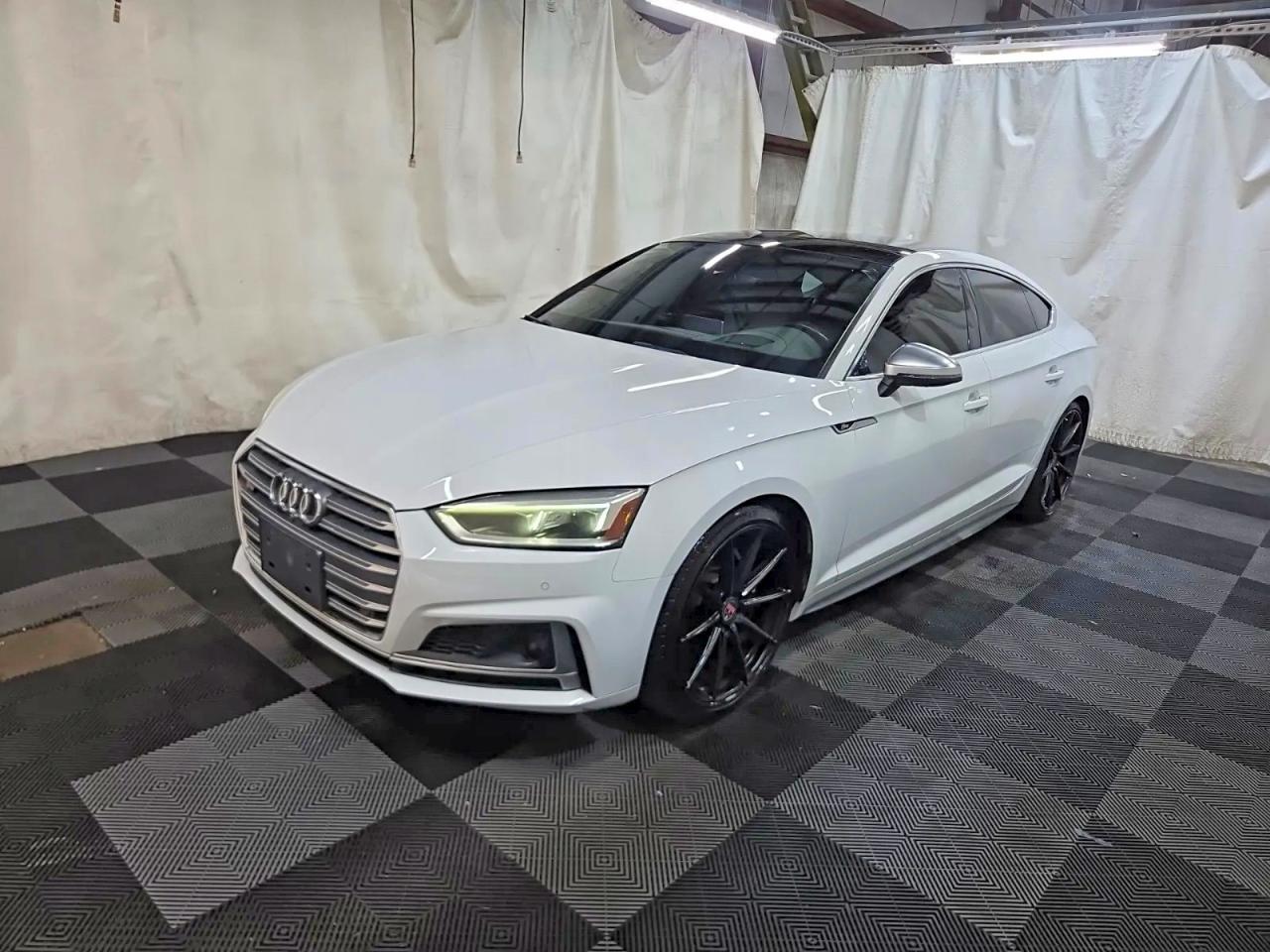 2018 AUDI S5