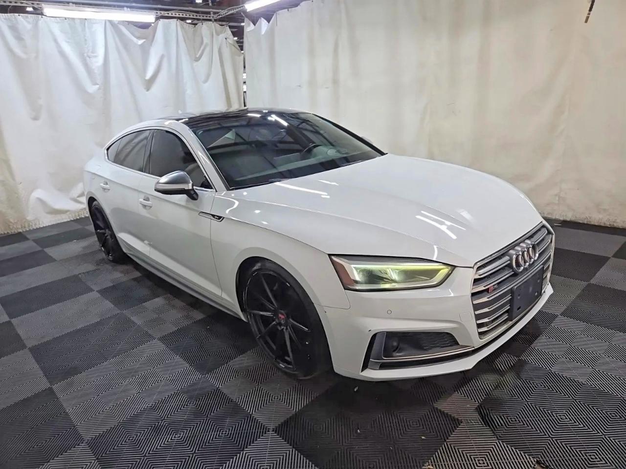 2018 AUDI S5