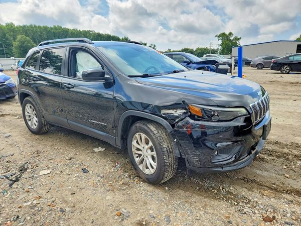 2022 JEEP CHEROKEE LATITUDE LUX 4X4