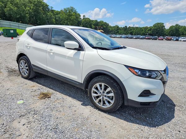 2022 NISSAN ROGUE SPORT S
