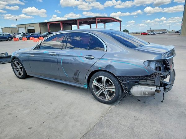2018 MERCEDES-BENZ E E300-4M