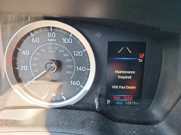 2021 TOYOTA COROLLA