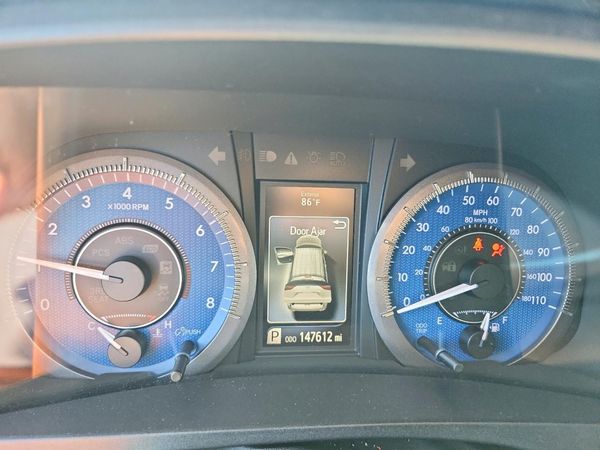 2017 TOYOTA SIENNA