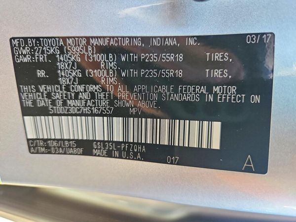 2017 TOYOTA SIENNA