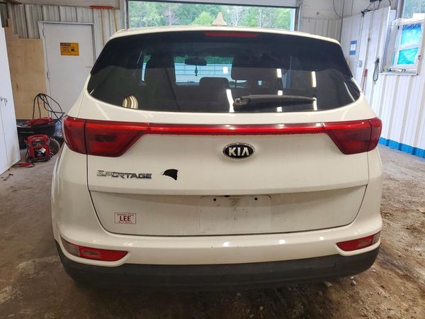 2017 KIA SPORTAGE LX