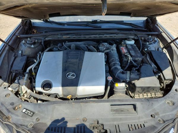 2019 LEXUS ES