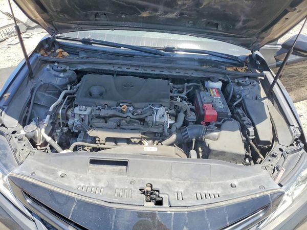2018 TOYOTA CAMRY L/LE/SE/XLE — Engine bay