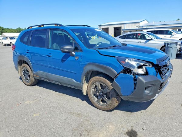 2025 SUBARU FORESTER