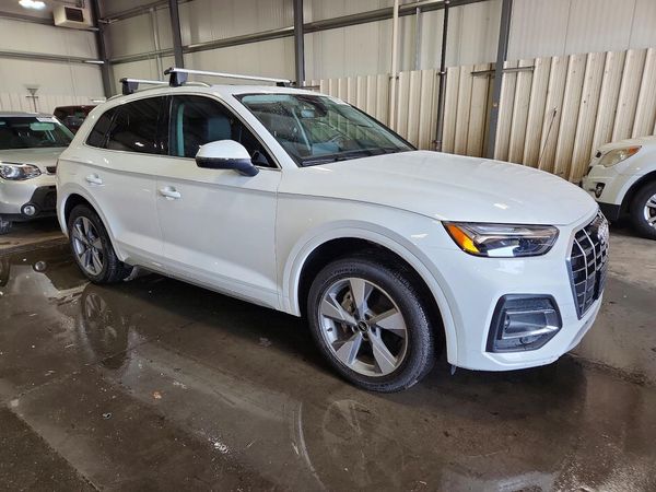 2023 AUDI Q5 quattro Premium