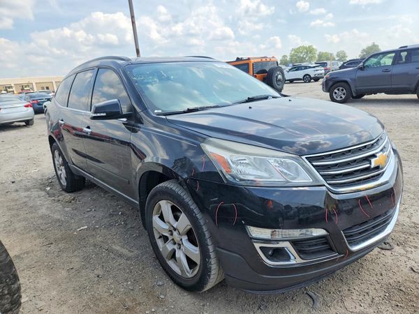 2017 CHEVROLET TRAVERSE 1LT — Passenger 3/4