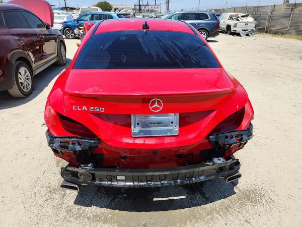 2014 MERCEDES-BENZ CLA CLA250