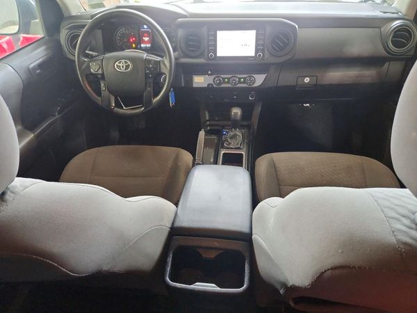 2022 TOYOTA TACOMA SR5