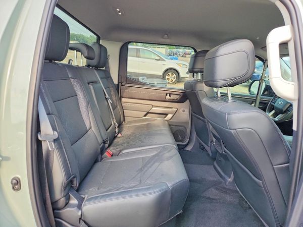 2024 TOYOTA TUNDRA