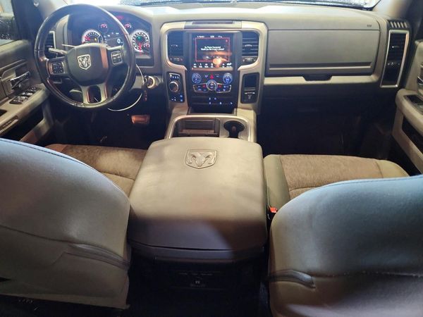2018 RAM 1500 SLT