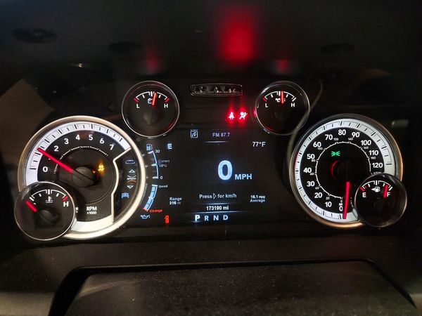 2018 RAM 1500 SLT
