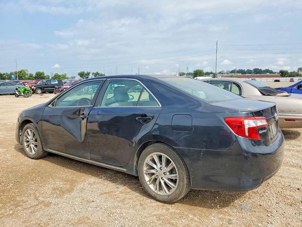 2012 TOYOTA CAMRY