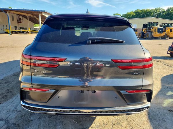 2026 GENESIS GV70 2.5T, 2.5T Select