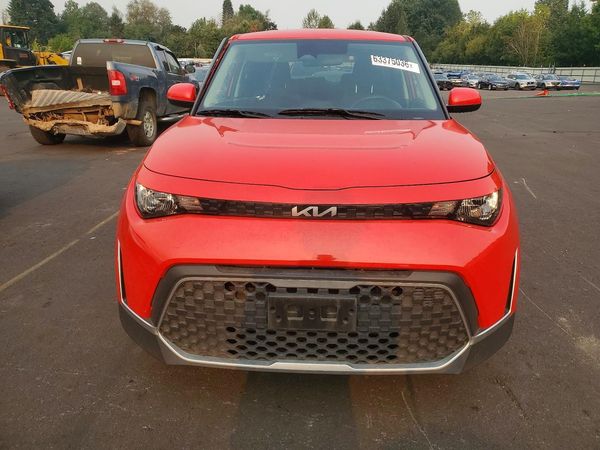 2024 KIA SOUL LX, S