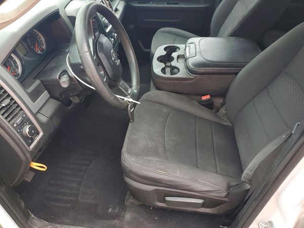 2019 RAM 1500 CLASSIC Tradesman, ST