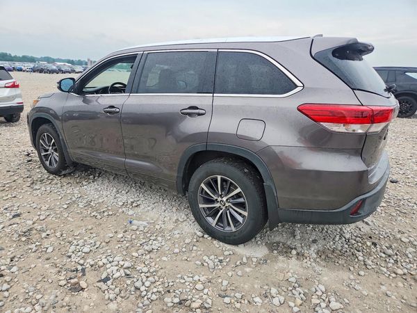 2017 TOYOTA HIGHLANDER SE/XLE