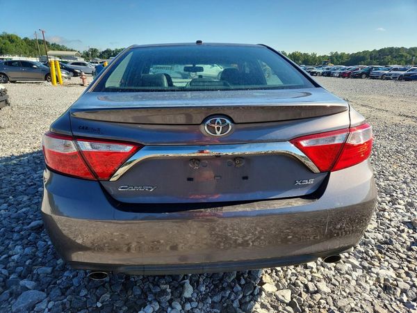 2015 TOYOTA CAMRY