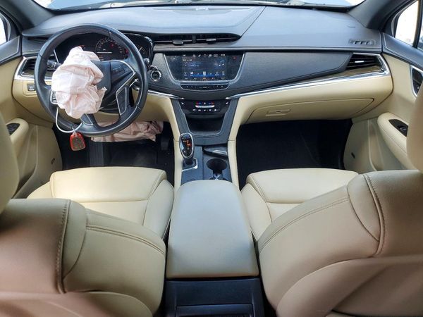 2018 CADILLAC XT5