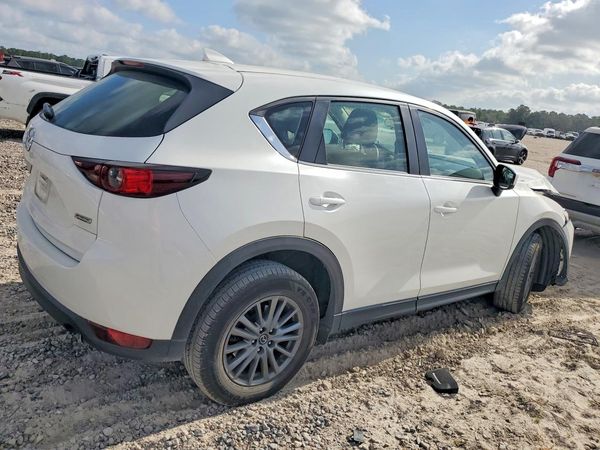 2017 MAZDA CX-5 Sport