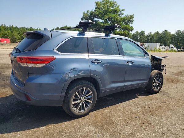 2019 TOYOTA HIGHLANDER