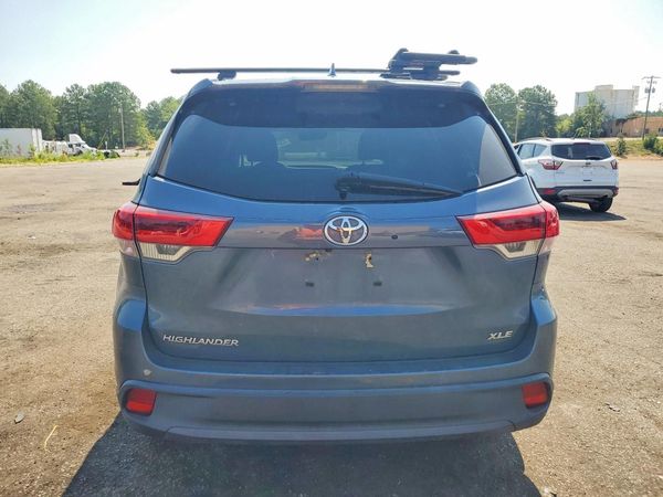 2019 TOYOTA HIGHLANDER