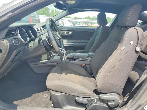 2019 FORD MUSTANG I4 Coupe