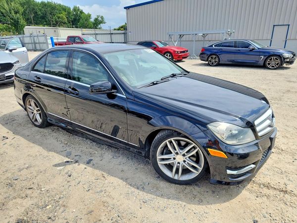 2013 MERCEDES-BENZ C C300