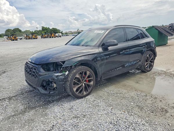 2024 AUDI SQ5