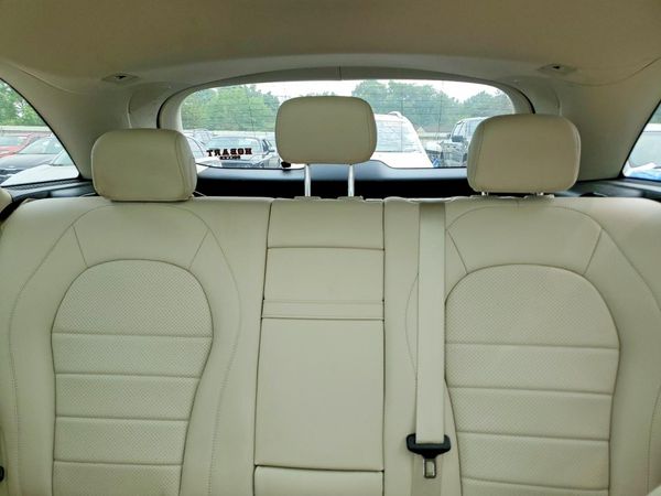 2019 MERCEDES-BENZ GLC