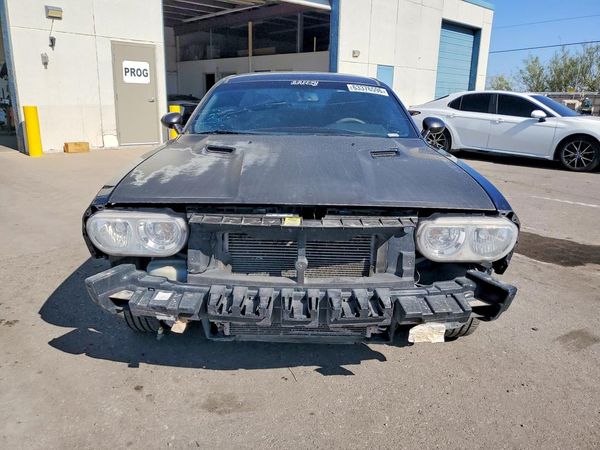 2013 DODGE CHALLENGER Base