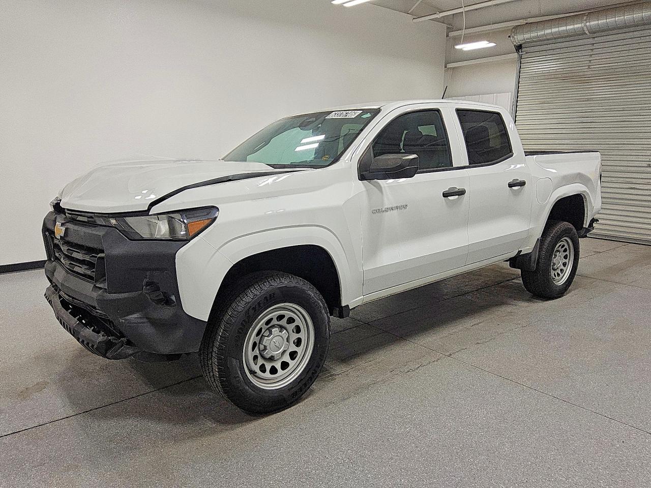 2024 CHEVROLET COLORADO Work Truck — Front 3/4