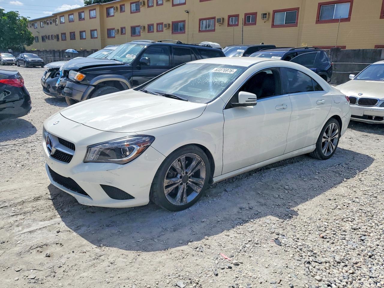 2014 MERCEDES-BENZ CLA-CLASS CLA250 — Front 3/4
