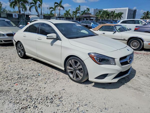 2014 MERCEDES-BENZ CLA-CLASS CLA250 — Passenger 3/4