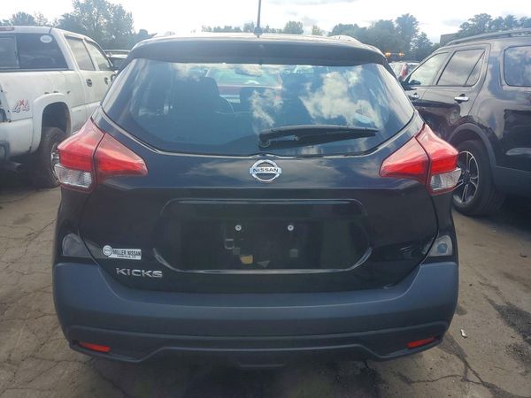 2018 NISSAN KICKS