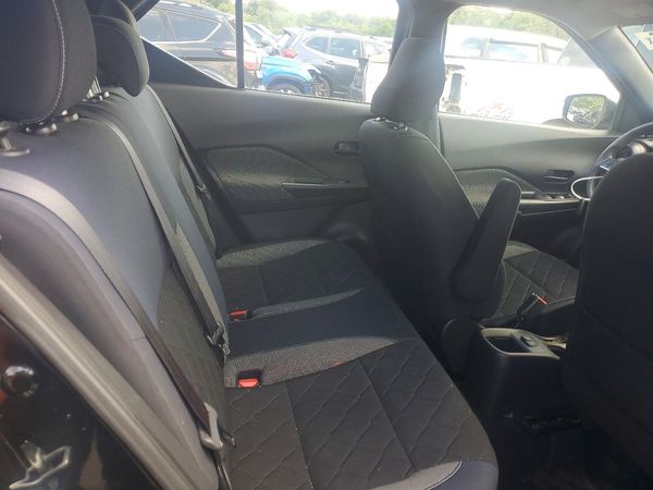 2018 NISSAN KICKS