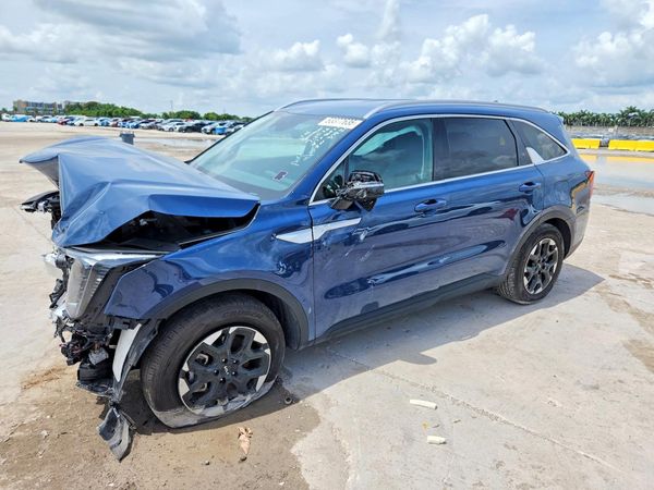 2025 KIA SORENTO