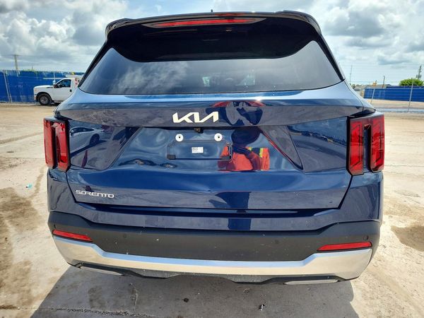 2025 KIA SORENTO